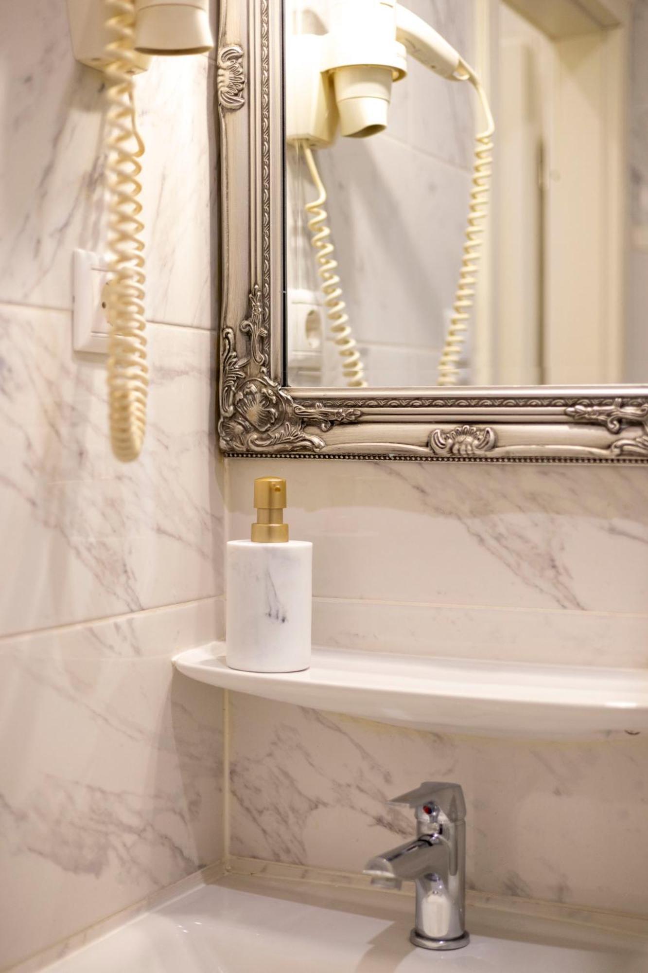 Exclusive Private Residence In The Center Of Bp W 4Bedrms, 4 Bathrms Budapest Extérieur photo